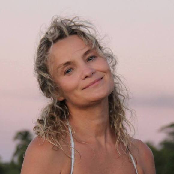 Meet your Posher, Dina - Picture 1 of 1